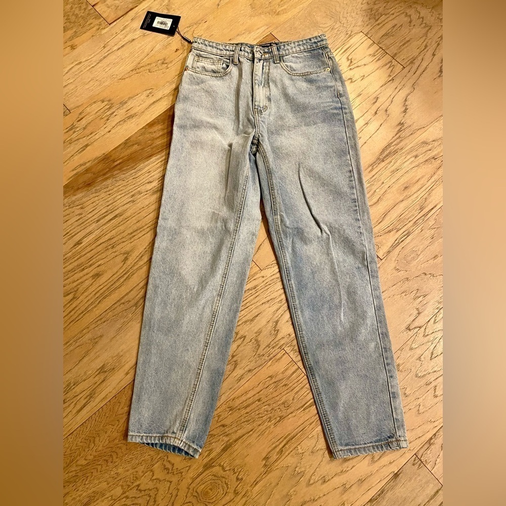 Pretty Little Thing Mom Jeans